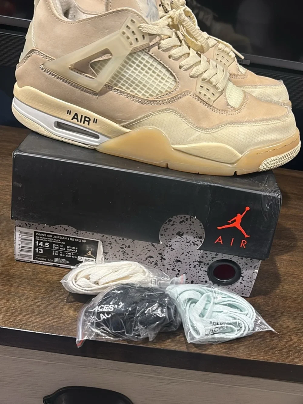 WMNS AIR JORDAN 4 RETRO SP size: 14.5 men’s size: 13